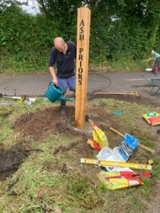 Replacing the Post 1